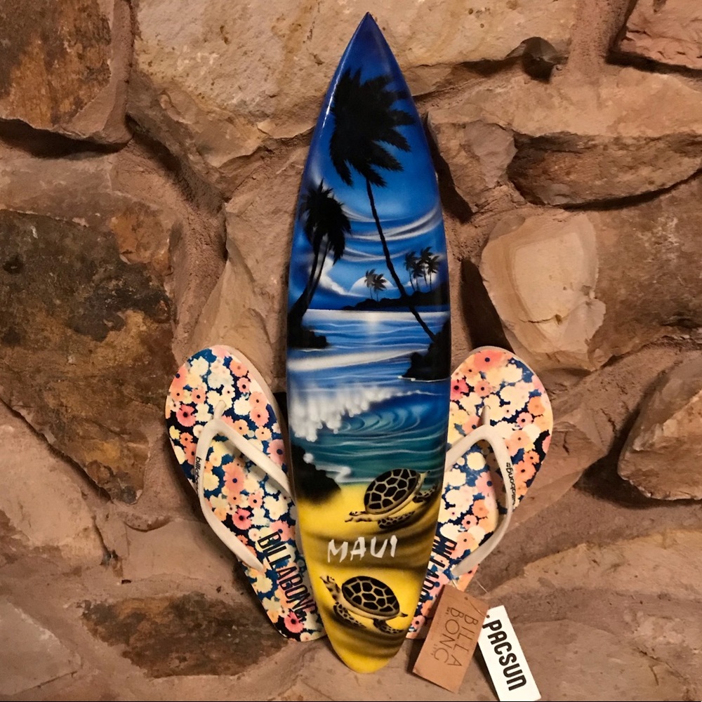 Billabong Womans Size 9 Floral Flip-Flops